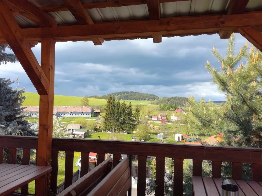 Balcony & Terrace