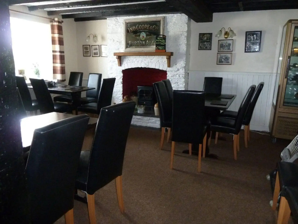 Mid Wales Inn - Général