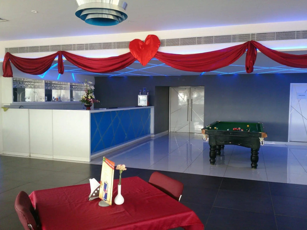 Hotel photo 12