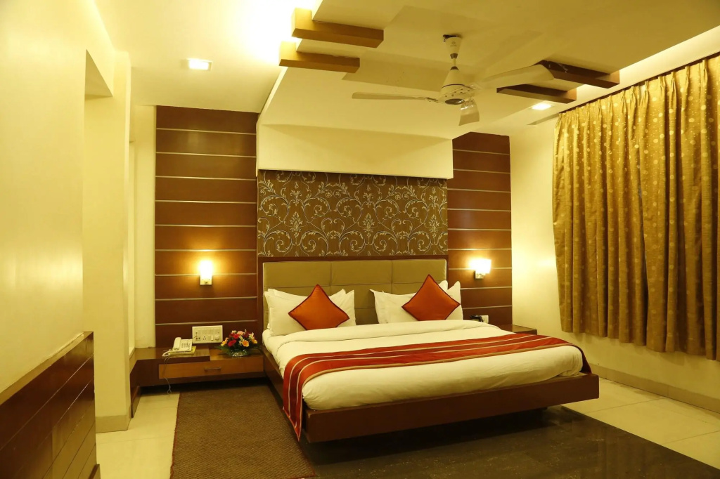 Hotel Surya — 5