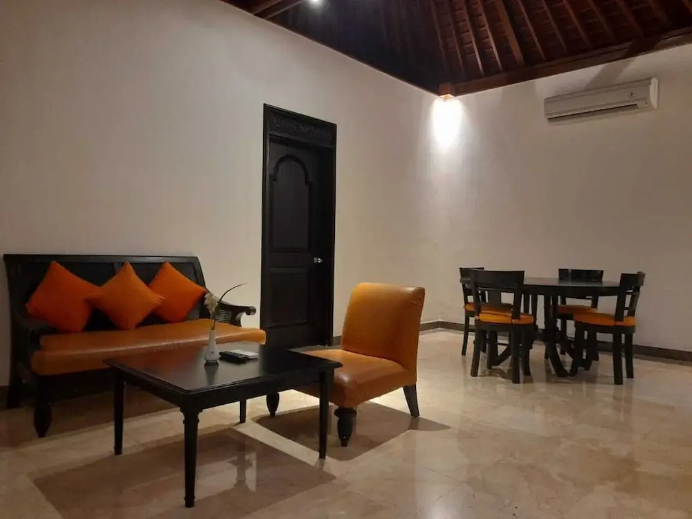 The Royal Beach Seminyak Bali - Chambres