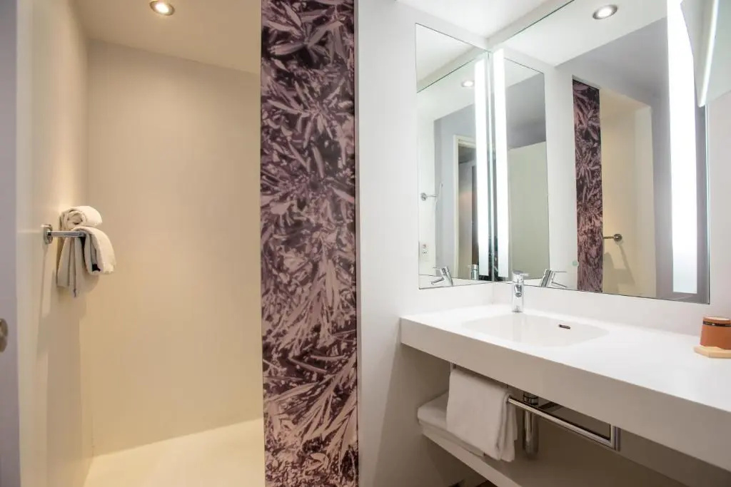 Mercure Marseille Centre Vieux Port - Chambres