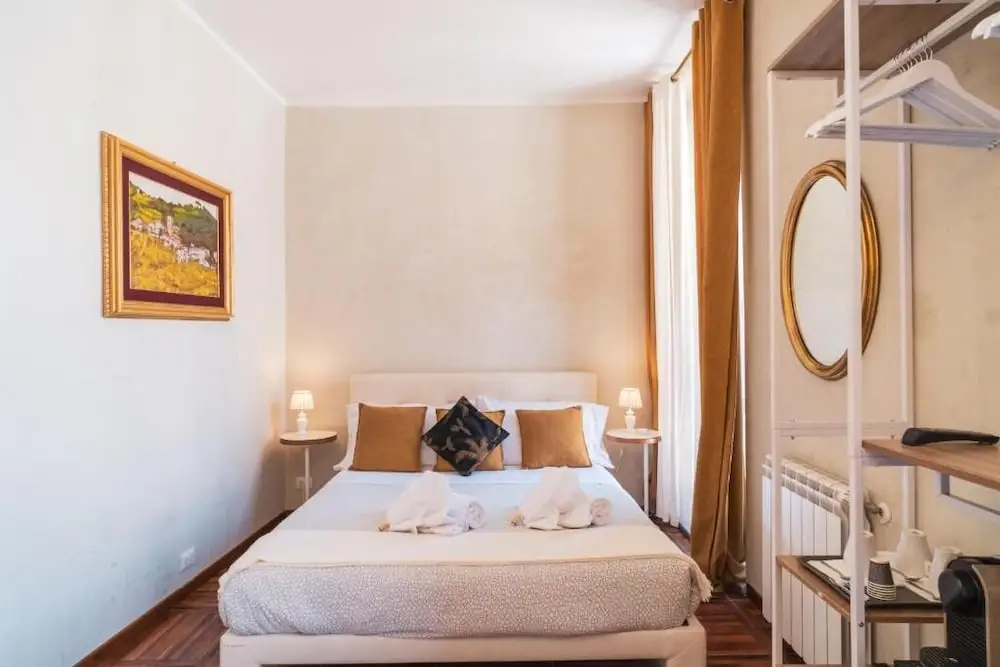 Deluxe Triple room with balcony