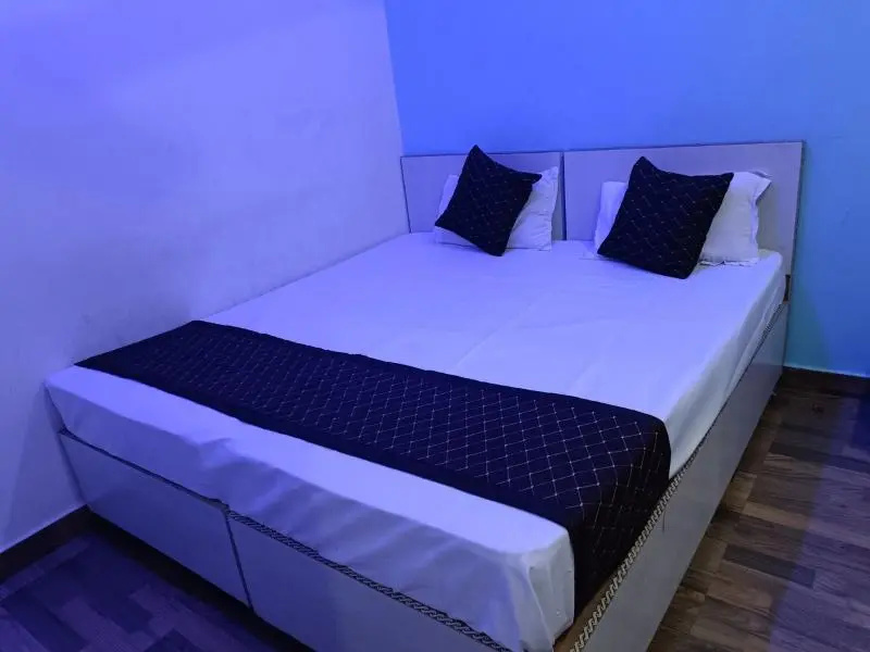 Comfort room