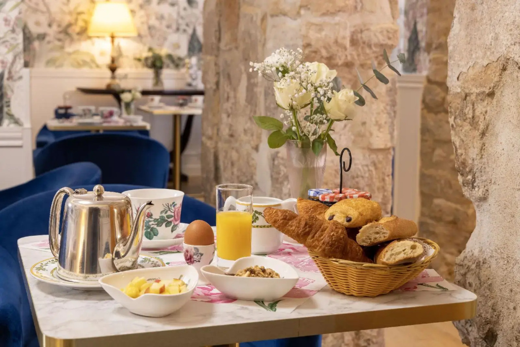 Relais Hotel Du Vieux Paris 30
