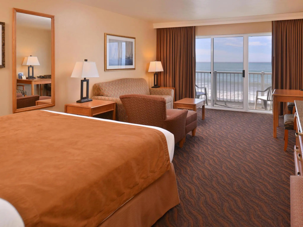 Standard room with ocean view