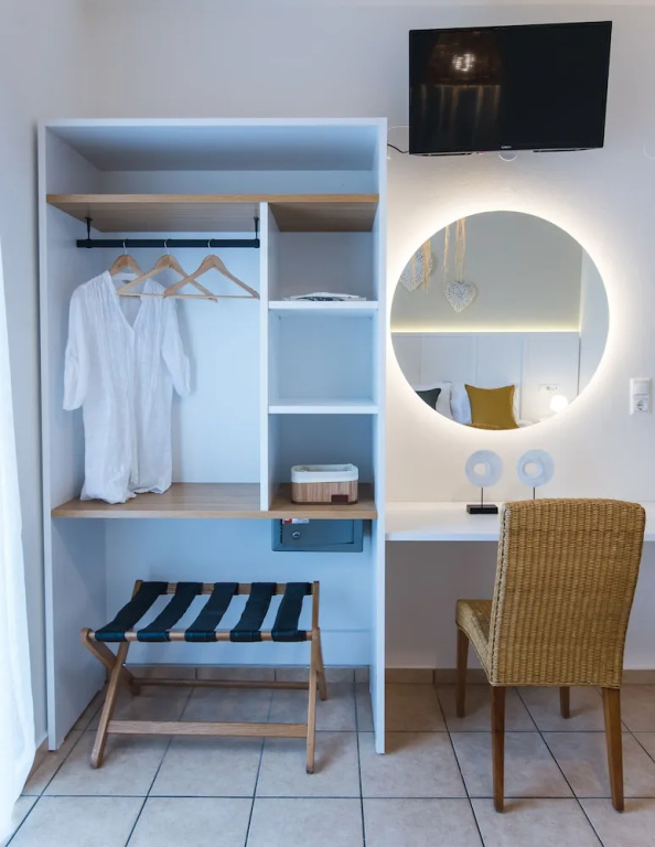Superior Triple Studio with balcony