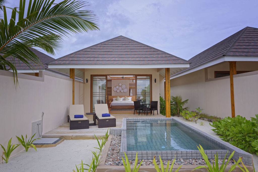 Brennia Kottefaru Maldives