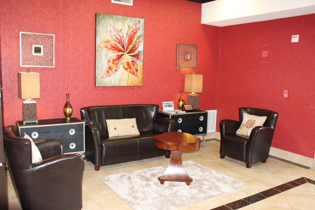 Lobby & Reception