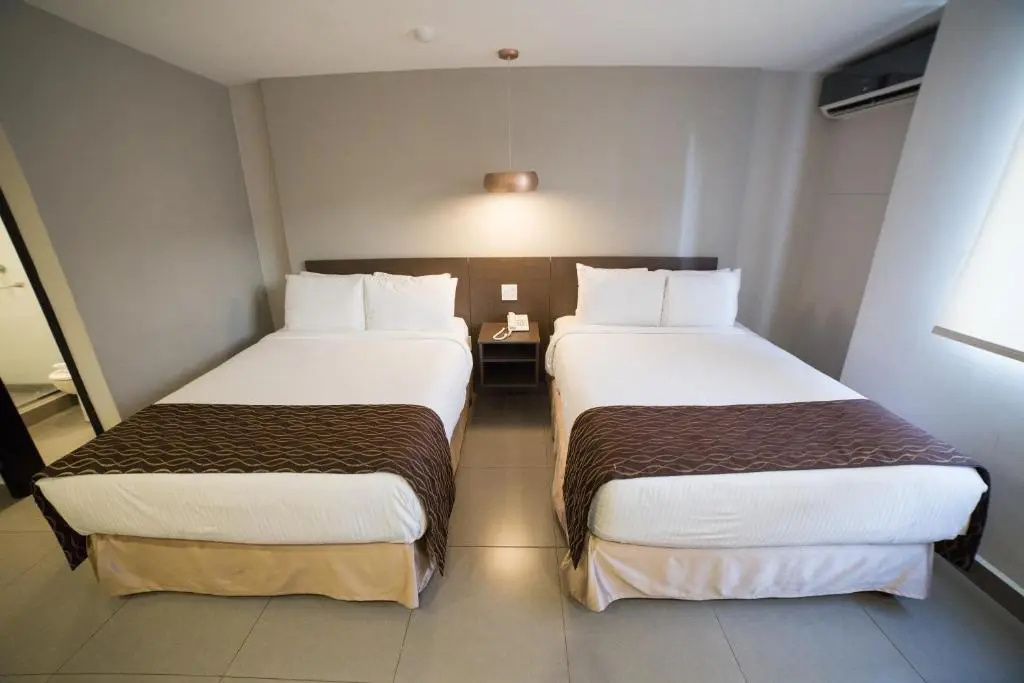 Hotel Ojos del Rio - Chambres