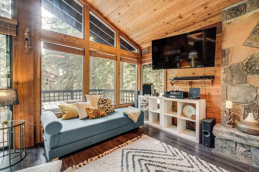 Northstar Sanctuary w/ Decks, Close to Tahoe Fun!