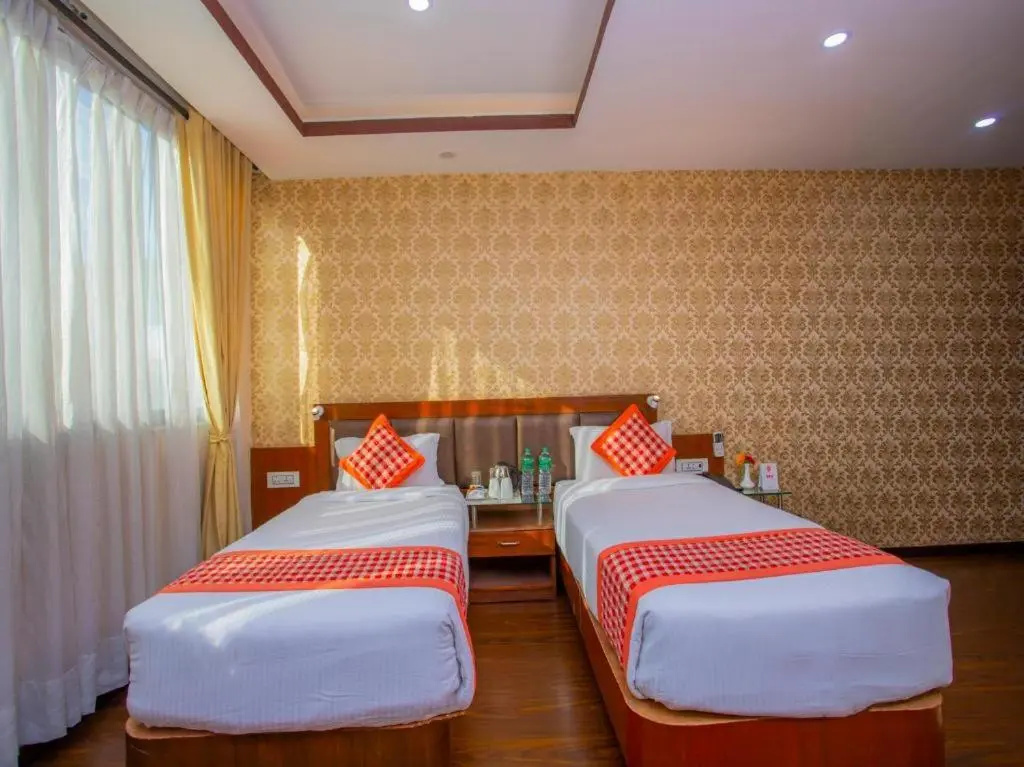Yellow Pagoda Hotel - Chambres