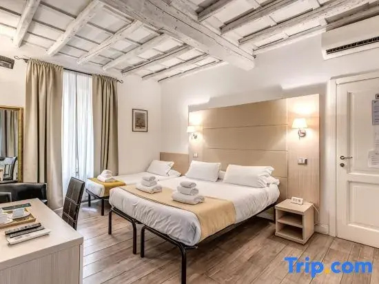 Deluxe Triple room