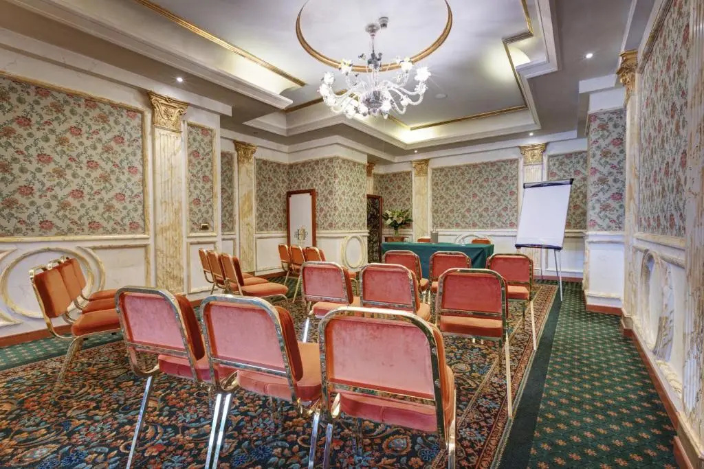 Business Centre