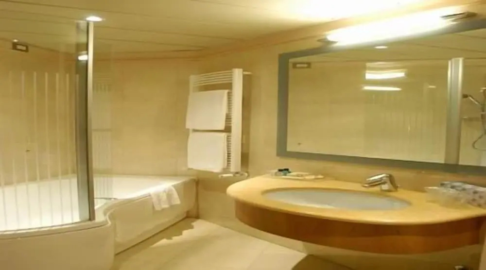 Nicotel Wellness Corato - Général