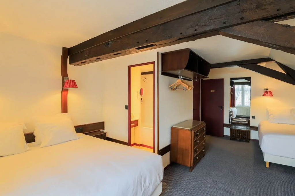Hotel photo 25