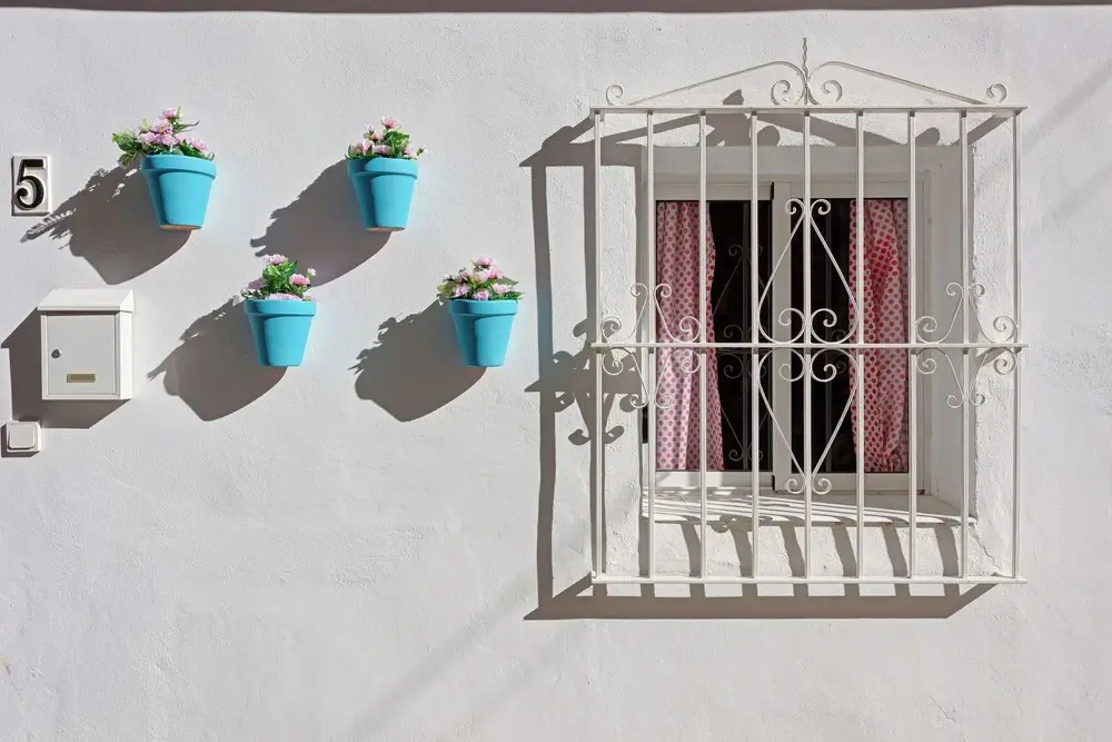 Andalusian Apartment By Seric