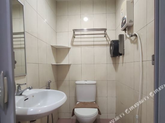 T Hotel Tandop