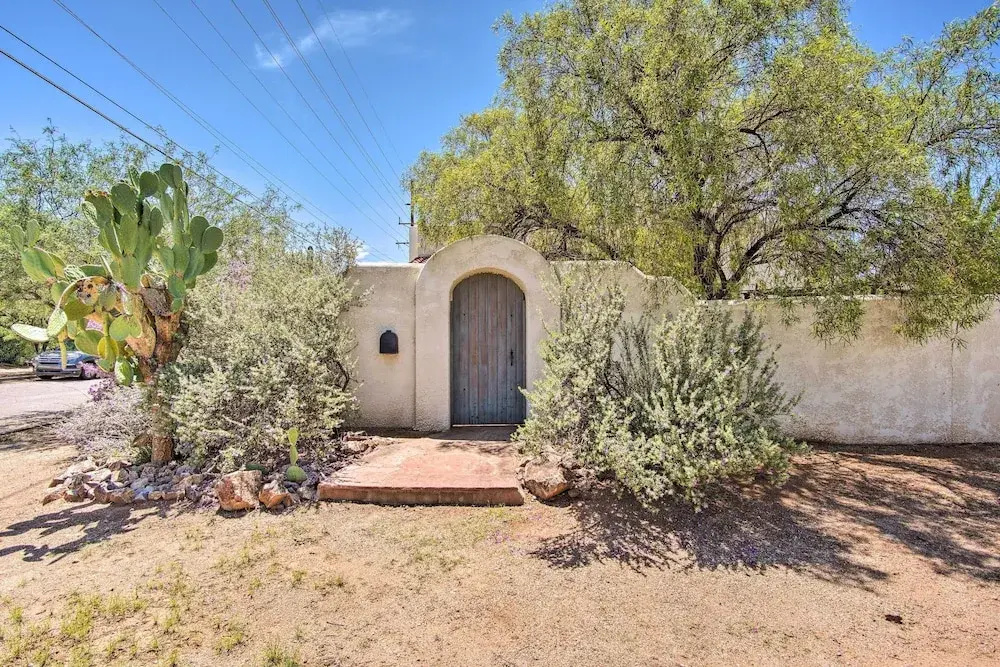 Tucson Historic Home: Fenced Yard + Desert Views!