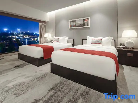 Deluxe Double room with lake view (twin beds)