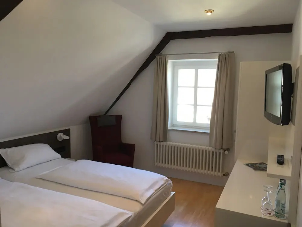 Landgasthof Rebstock Egringen - Chambres