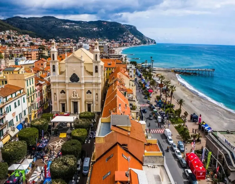 Apartment in Pietra Ligure With Garage