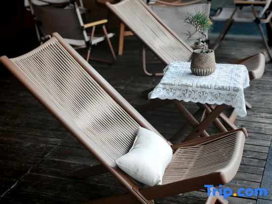 Jianshui Yanqitang Private Courtyard Inn (Jianshui Ancient City Small Train Store)