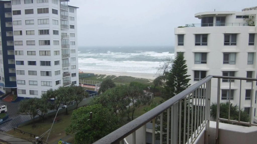 Surfers Chalet - Général