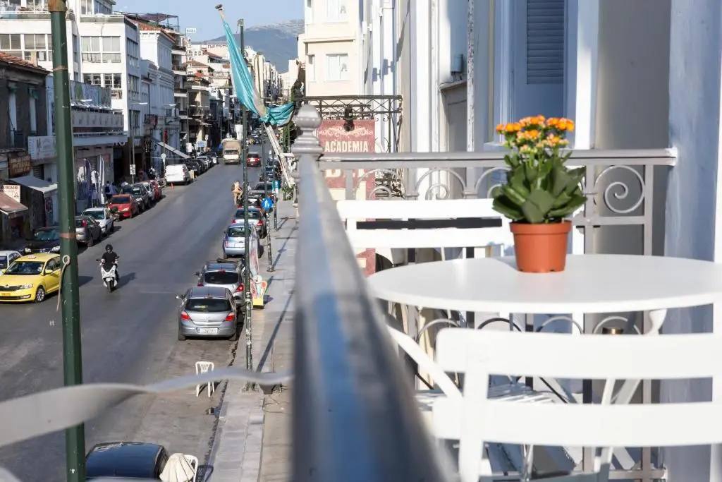Standard Double room with balcony (full double bed)