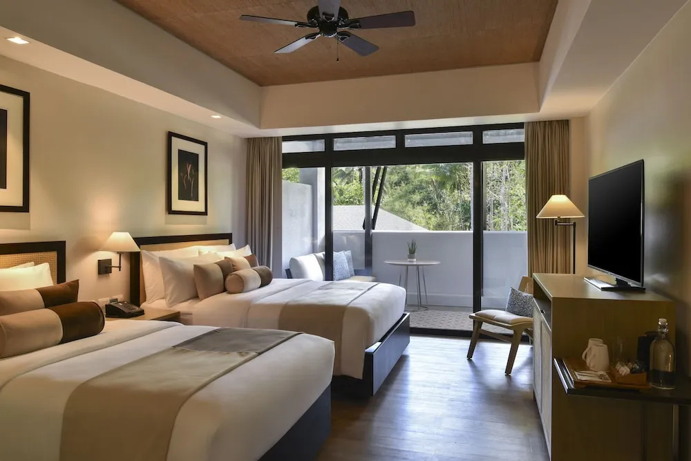Standard Double room with forest view (full double bed)