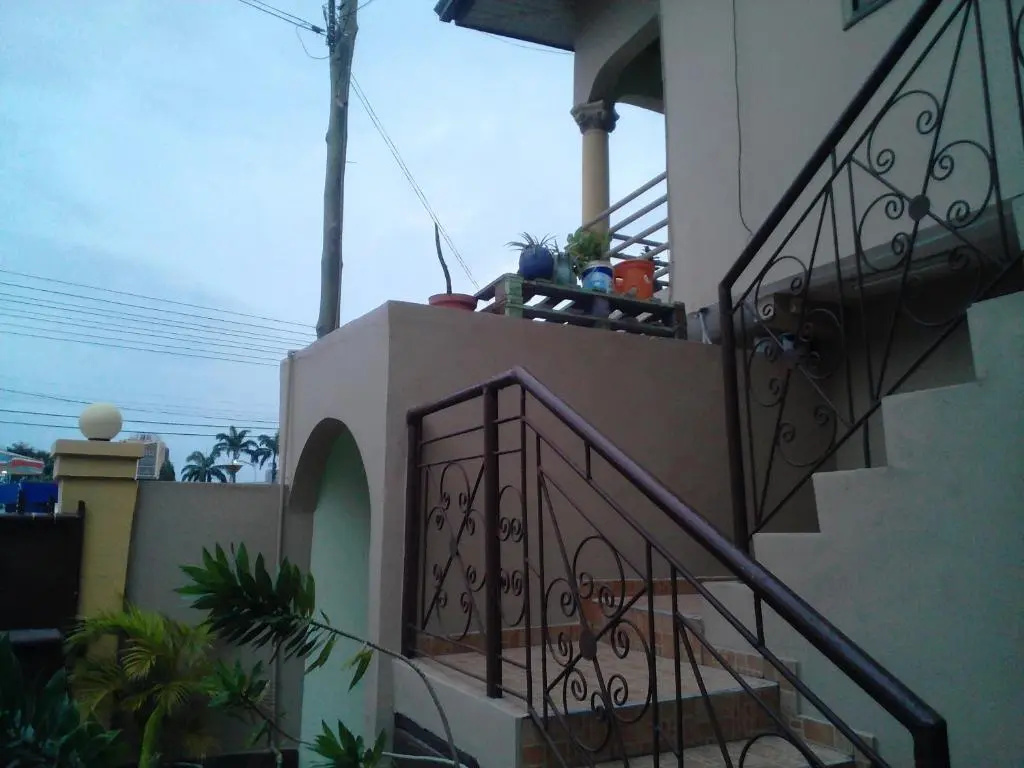 Standard Double room with balcony (full double bed)