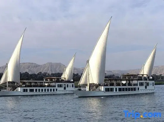 Dahabeya Farouz El Nil 1