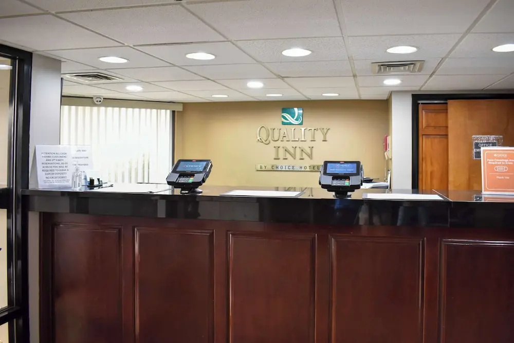 Quality Inn — 2