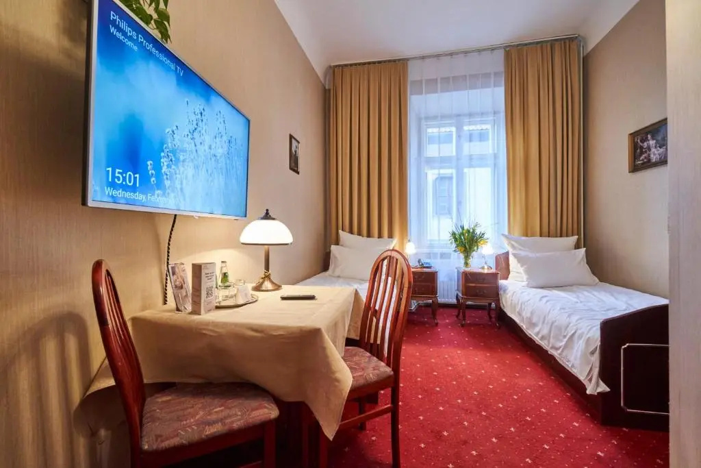 Standard Double room (twin beds)