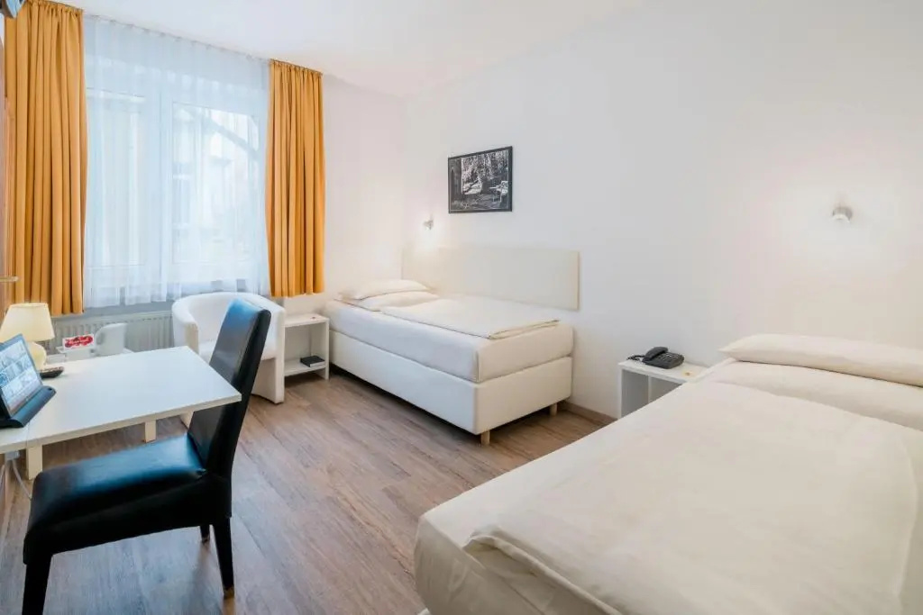 Stadt-gut-Hotel Rheinischer Hof - Chambres