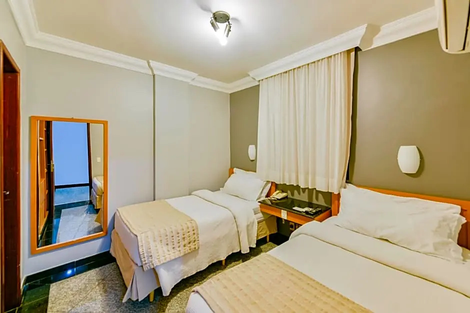 Plaza Inn Executive - Setor Oeste - Chambres