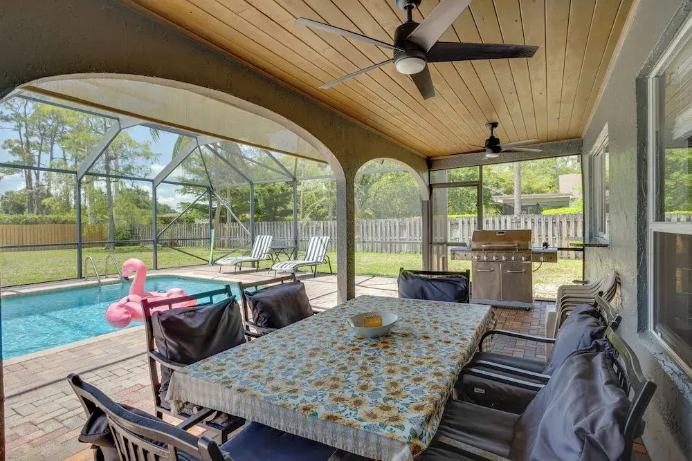 Spacious Wellington Vacation Rental - Private Pool