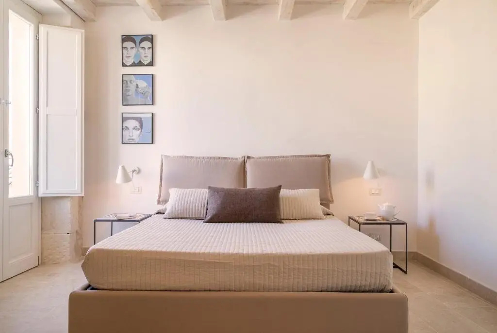 Standard Double room with garden view (full double bed)