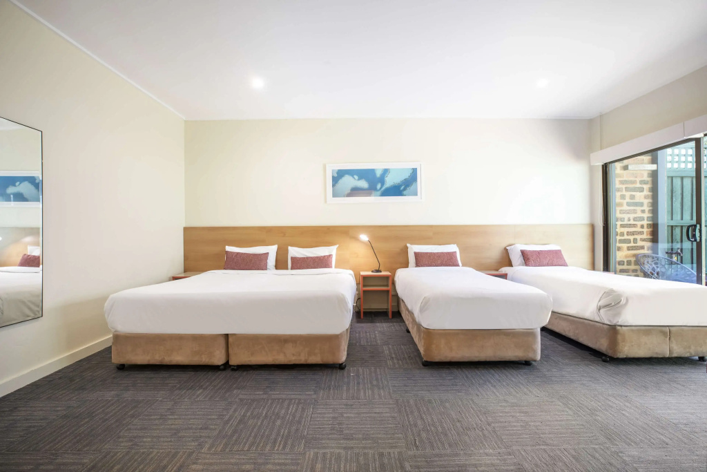 Nightcap at High Flyer Hotel - Chambres