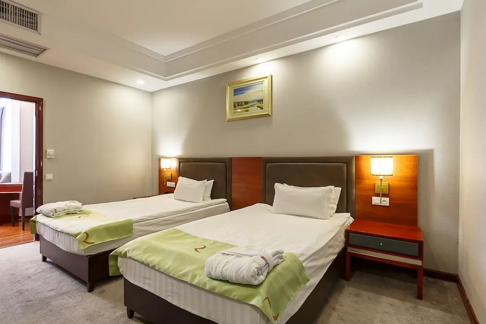 Апартаменты в Hotel Almaty MV Residence