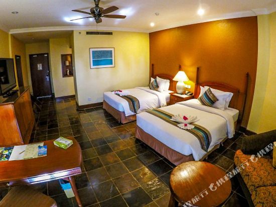 Palm Beach Resort & Spa