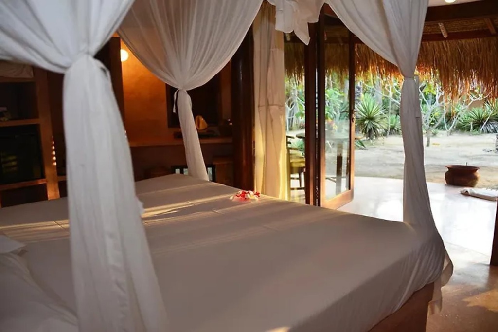 NusaBay Lembongan Resort by WHM — 2