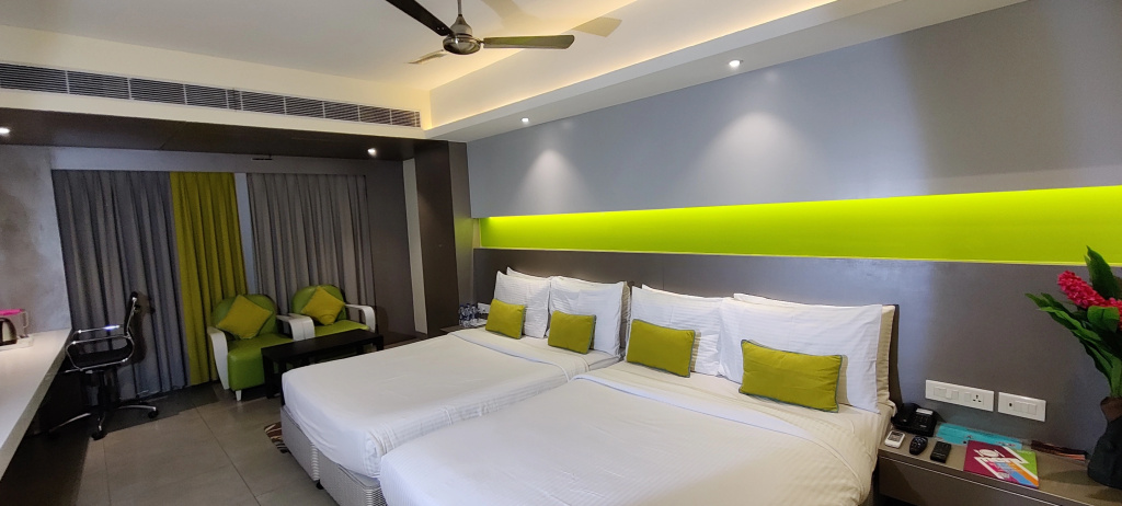 ZIBE Luxe Hyderabad by GRT Hotels - Général