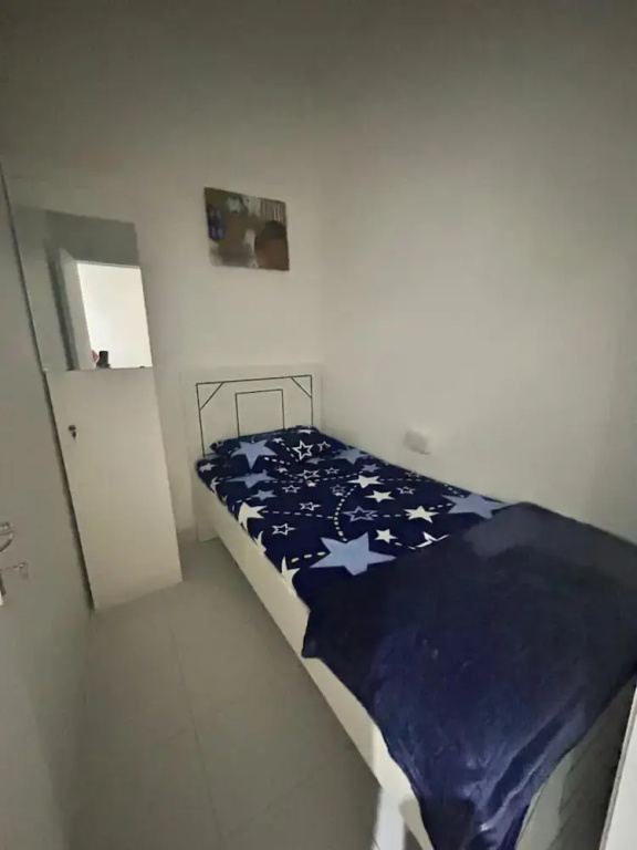 Unisex Single Partition rooms