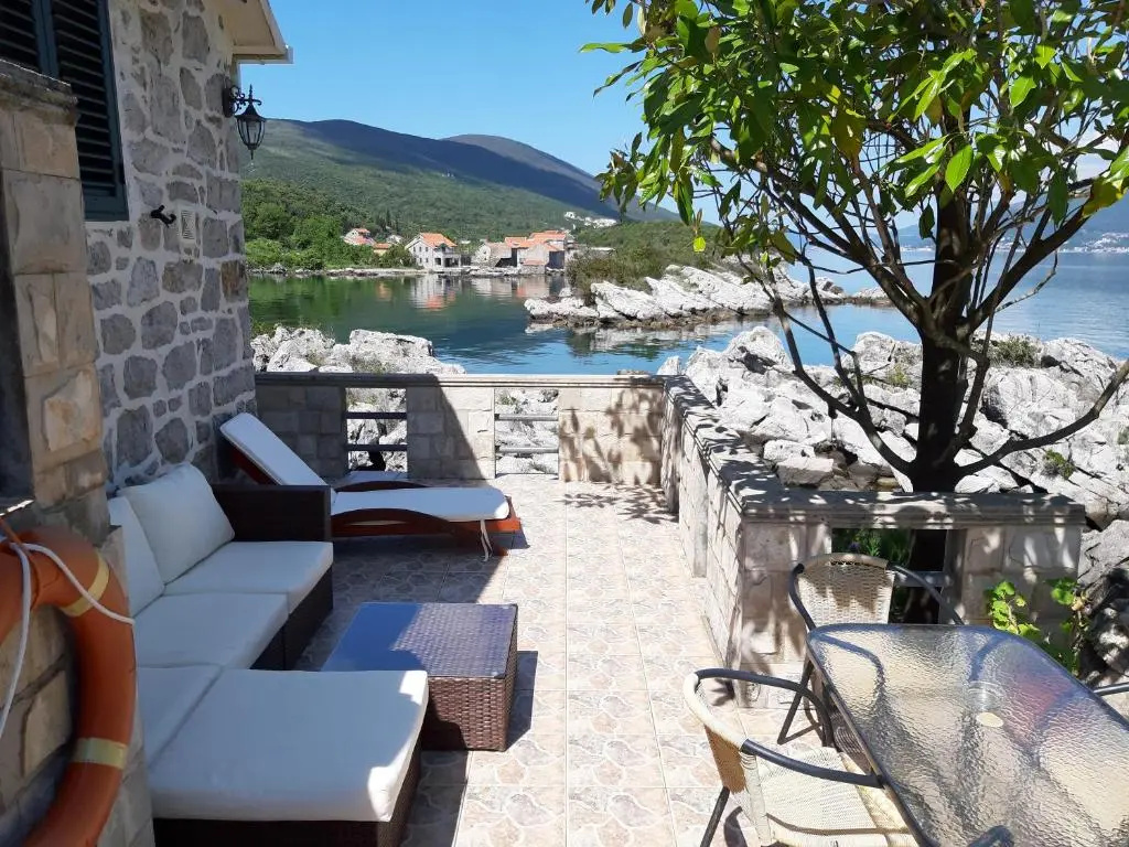Holiday Home Brinic - Chambres