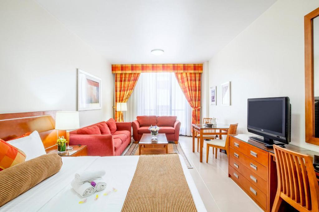 Golden Sands Hotel Apartments