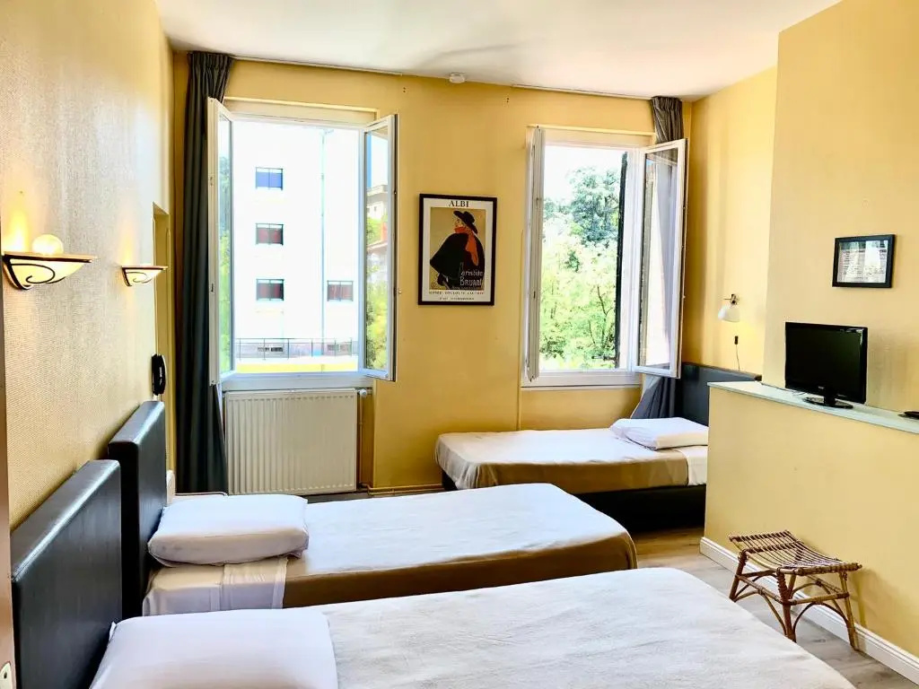 Superior Triple room