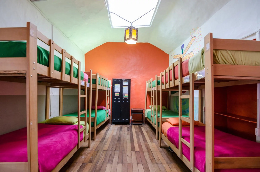 Dragonfly Hostels Cusco by null