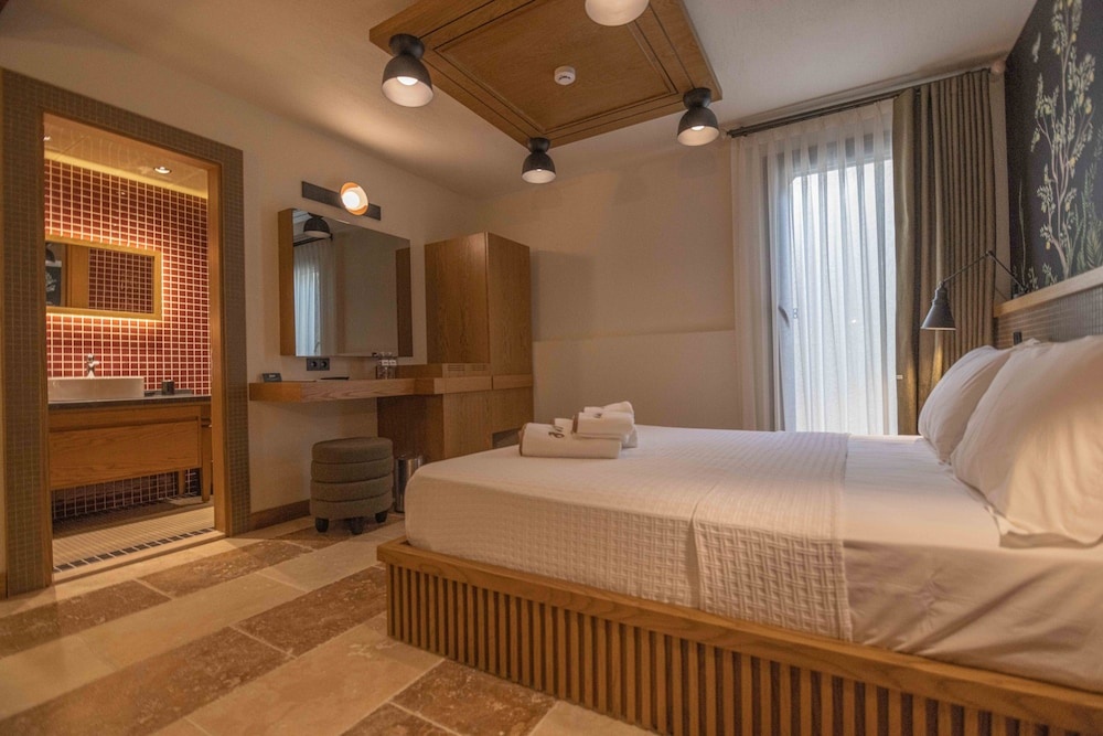 Economy room