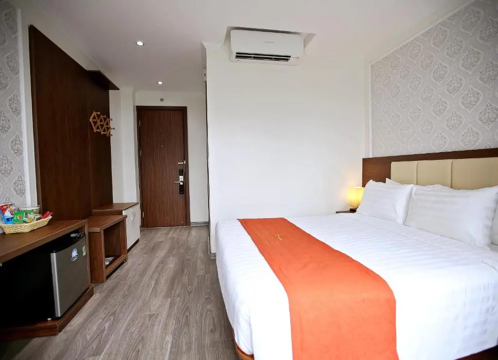 Standard Double room (full double bed)